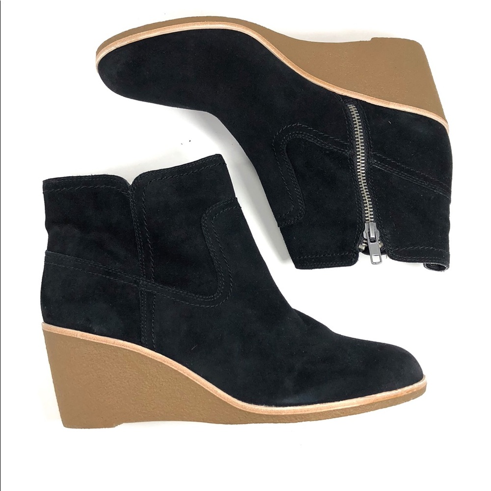 New Bass & Co. Black Suede Wedge Booties Sz 11